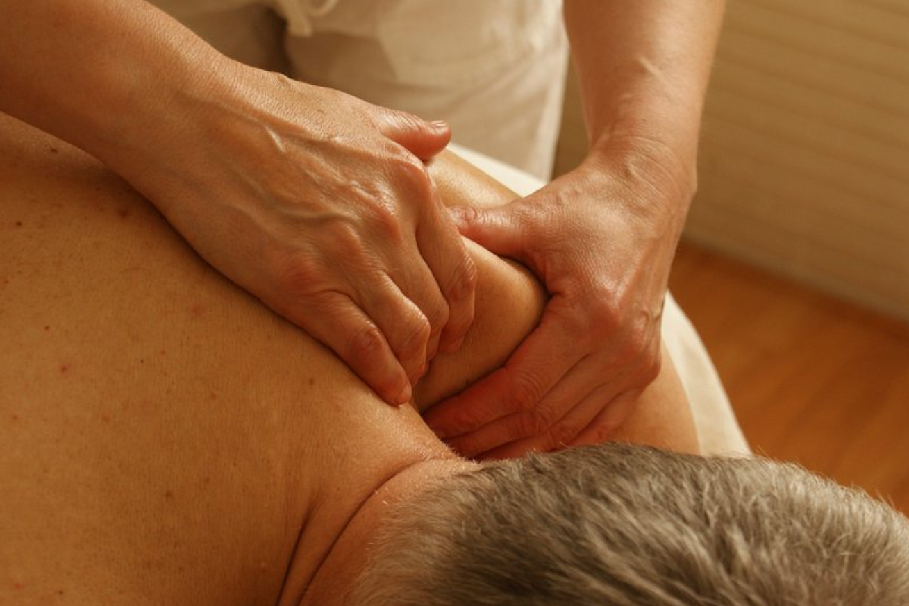Soft Tissue Massage: Purpose, Benefits, Side Effects, Cost, Time to Work