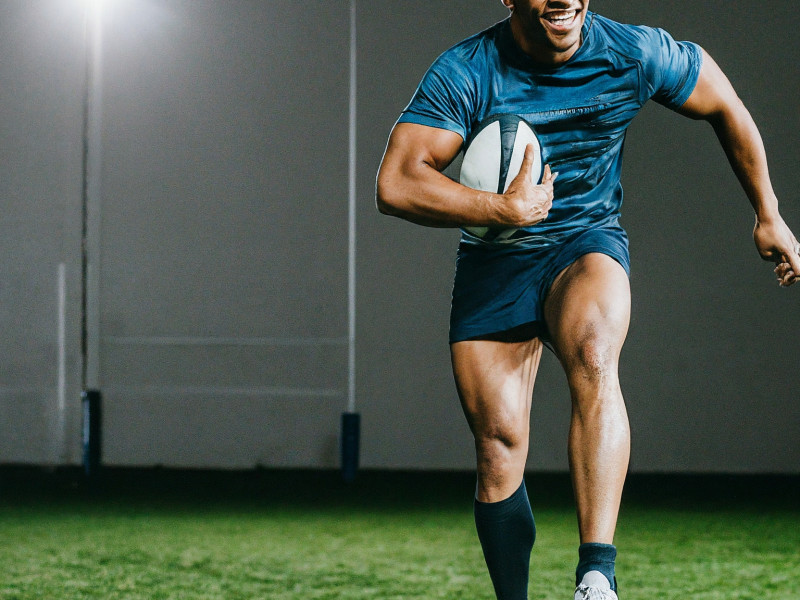 How Muscle Balance Prevents ACL Knee Injuries: The Role of Hamstrings and Quadriceps