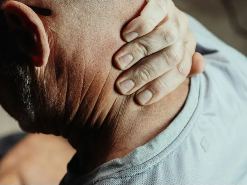 Neck: Common Conditions & Treatments