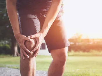 PCL: Symptoms, Causes, Treatment & Exercises