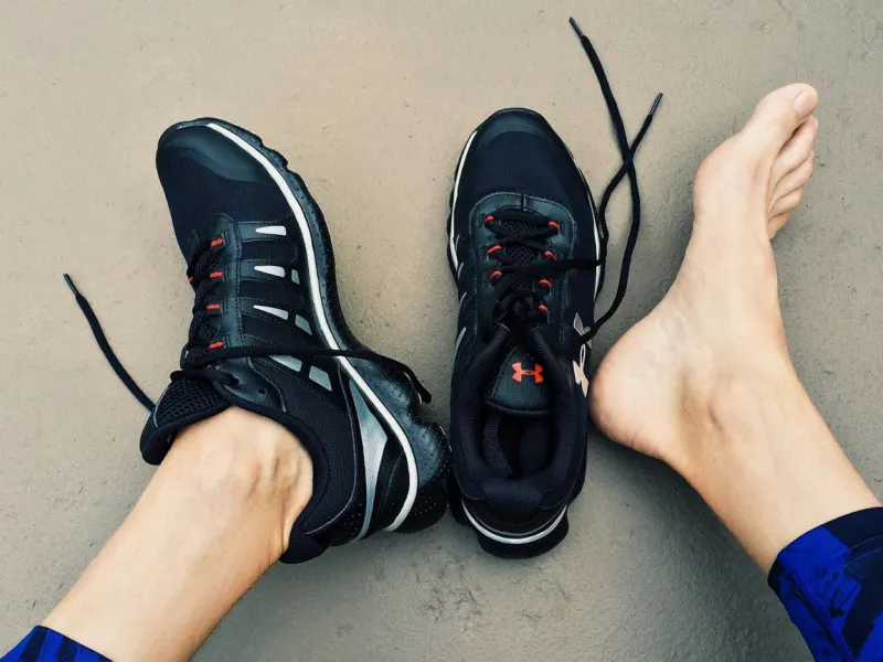 Arch Pain: Symptoms, Causes, Treatment & Exercises
