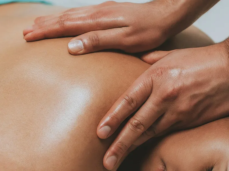 The Benefits of Massage for Disc Bulges: Can Hands-On Therapy Support Healing?
